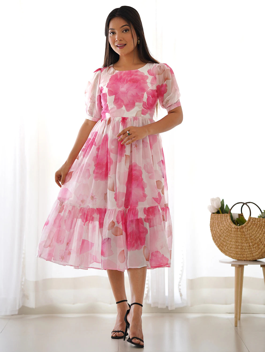 women pink florals printed fit & flare dress